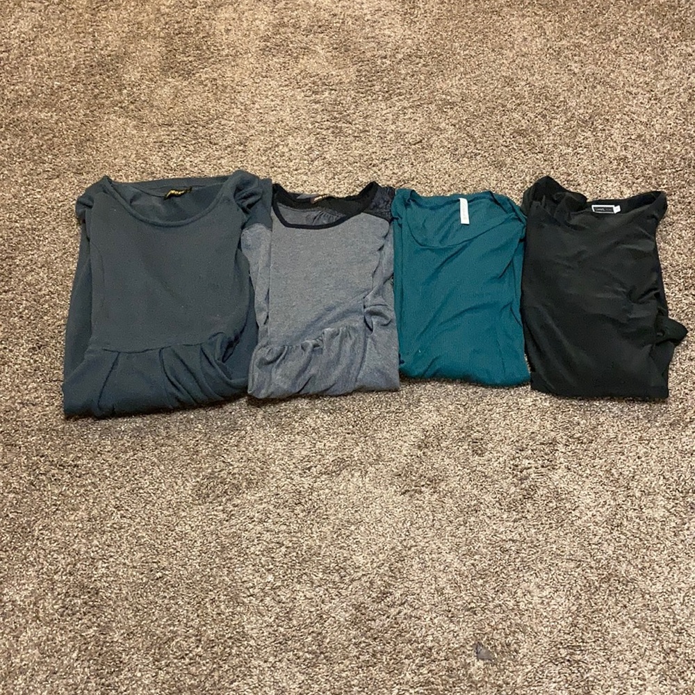 3/$30. Lot of 4 mini dresses. Various sizes..